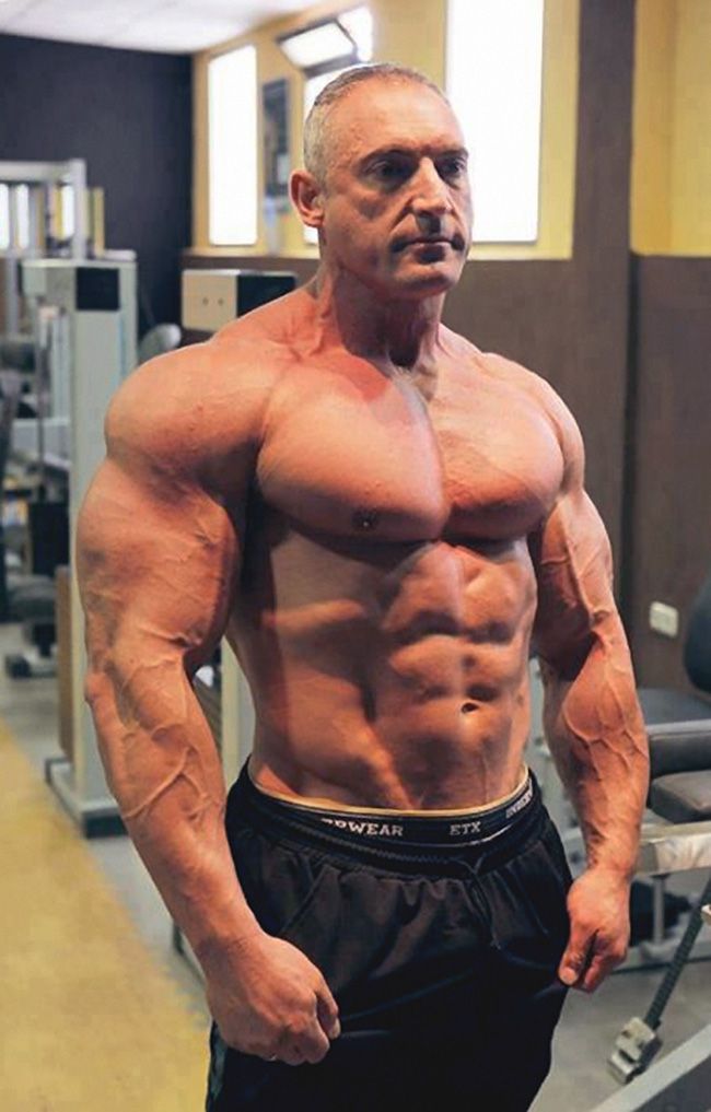 Bodybuilder HGH